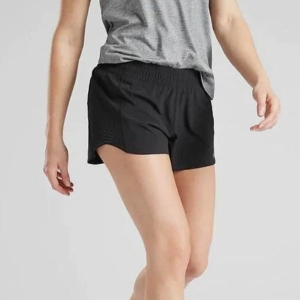 Athleta Hustle Shorts Size XS 3" Black